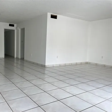 Image 4 - 8233 Southwest 81st Court, Miami-Dade County, FL 33143, USA - Townhouse for rent