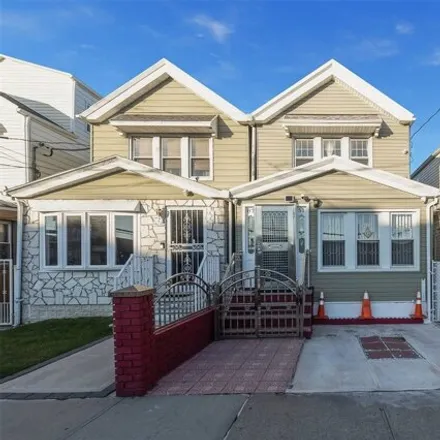 Buy this 3 bed house on 87-51 139th Street in New York, NY 11435