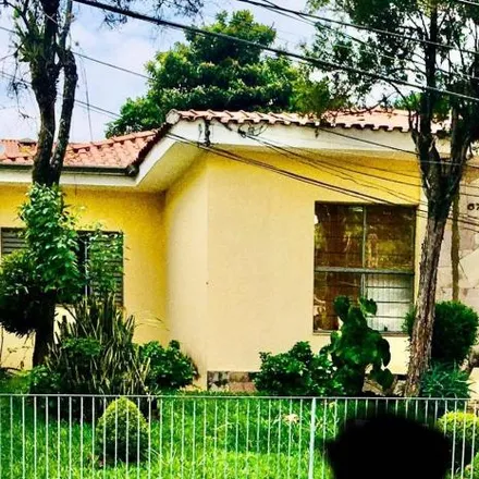 Buy this 2 bed house on Associação Desportiva e Cultural Churrasgode Encontro da Ma in Rua Fernando Luiz Grohman, Jardim Prestes de Barros