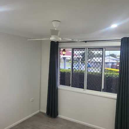 Rent this 4 bed apartment on Ash Court in Gracemere QLD, Australia