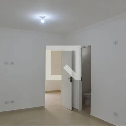 Rent this 1 bed apartment on Supermercado Júpiter in Rua Doutor Cincinato Braga 718, Planalto