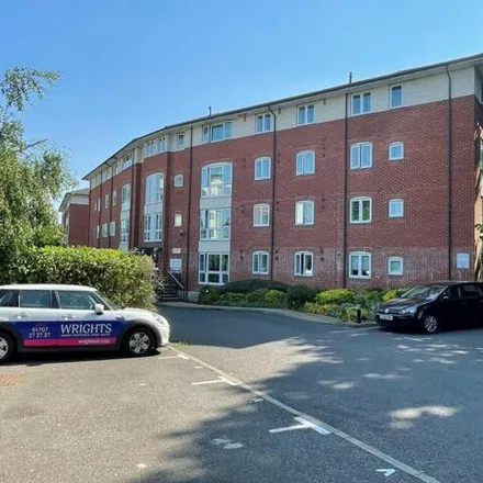 Buy this 2 bed apartment on Kings Place in North Drive, Hatfield