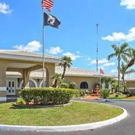 Image 3 - 301 Brigantine Boulevard, Buccaneer, North Fort Myers, FL 33917, USA - House for sale