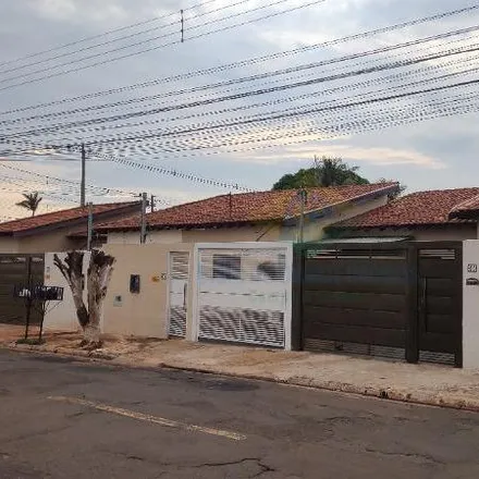 Buy this 2 bed house on Rua Ouro Negro in Jockey Club, Campo Grande - MS