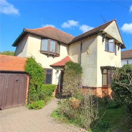 Rent this 3 bed house on Priory Crescent in Southend-on-Sea, SS2 6JY