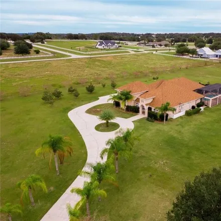 Buy this 6 bed house on 5544 Cutting Horse Way in Groveland, FL