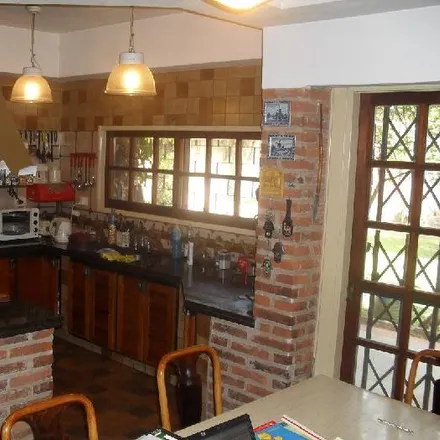 Image 5 - Agustín de Elía 1074, Partido de La Matanza, B1704 FLD Ramos Mejía, Argentina - House for sale