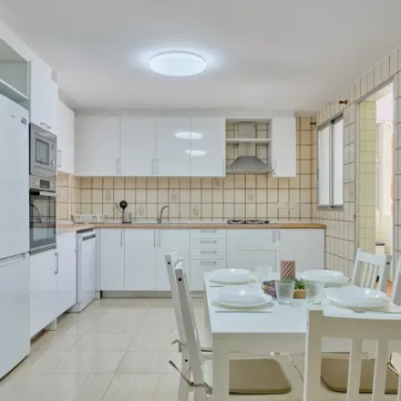 Rent this 7 bed apartment on Avinguda del Primat Reig in 147, 46020 Valencia