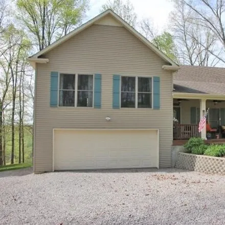 Buy this 3 bed house on 30 Oak Circle Dr in Fountain Run, Kentucky