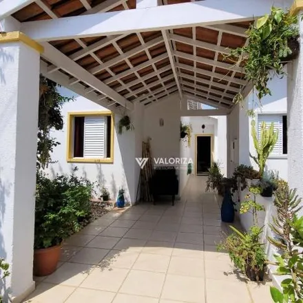 Buy this 3 bed house on Rua Professor Antonio Rodrigues Claro Sobrinho in Vila Nova Manchester, Sorocaba - SP