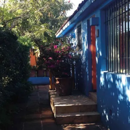 Buy this studio house on Calle Río Mexapa in Lomas de Tzompantle, 62130 Cuernavaca