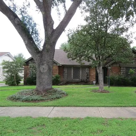 Rent this 3 bed house on 3544 Knob Hill Street in Deer Park, TX 77536