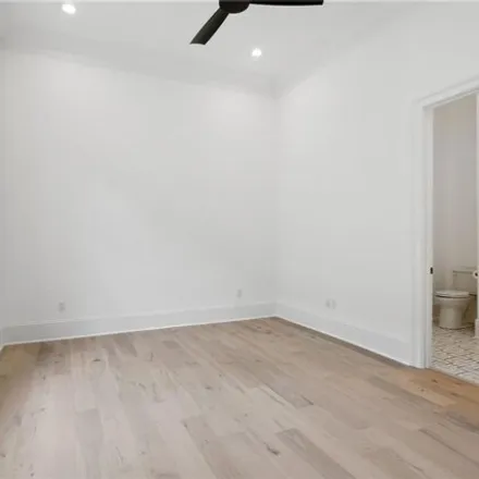 Image 5 - 6036 Camp Street, New Orleans, LA 70118, USA - House for sale
