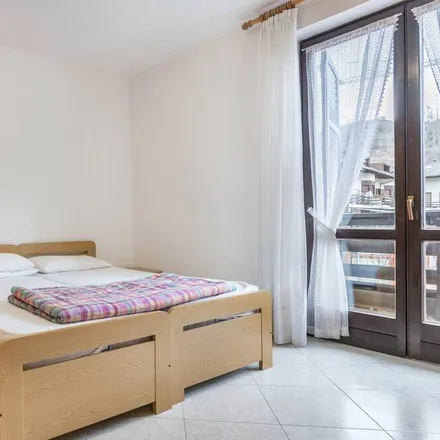 Rent this 3 bed apartment on Baselga di Pinè in Gnaghi, Via Cesare Battisti