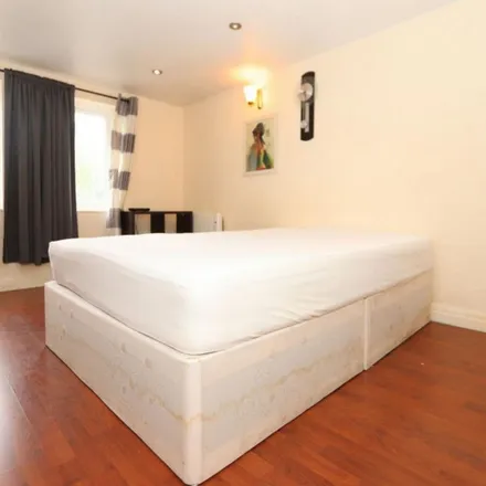 Rent this 3 bed apartment on 6 Elmgreen Close in London, E15 4BS