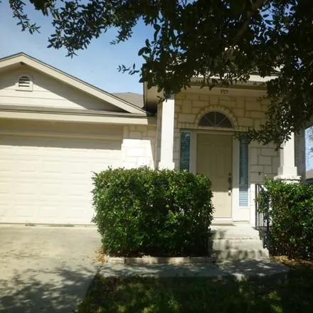 Image 1 - 3909 Nuttall Oak, San Antonio, TX 78223, USA - House for rent