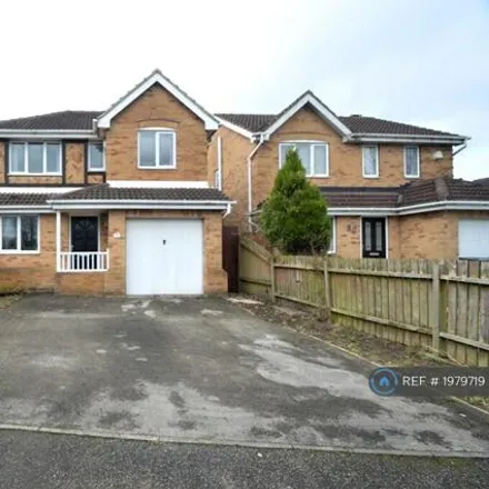 Rent this 4 bed house on Laurel Place in Leeds, LS10 4SU