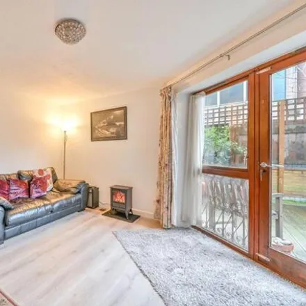 Buy this 1 bed apartment on 27-37 Royal Mint Street in London, E1 8LS