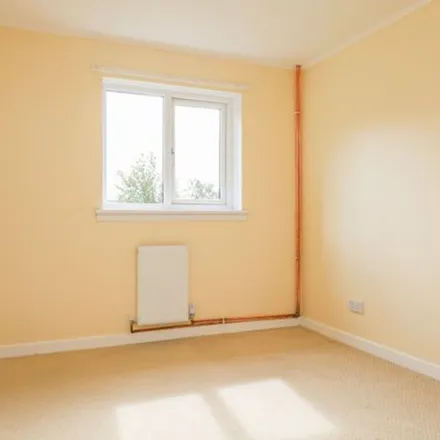 Rent this 1 bed apartment on 14 Broompark Drive in Glasgow, G31 2BX
