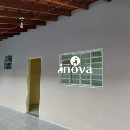Buy this 2 bed house on Rua Abel Santos Anjo in Cássio Resende, Uberaba - MG