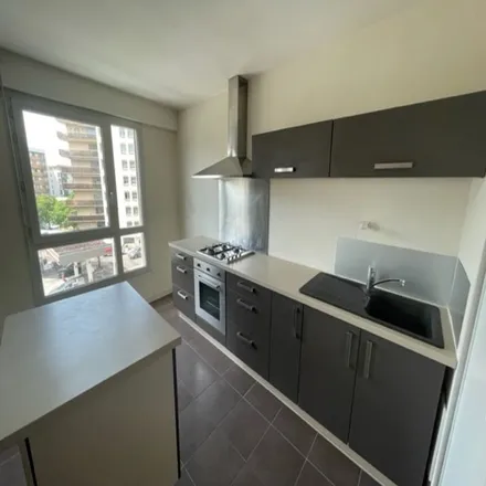 Image 1 - 94 Avenue Jean Jaurès, 69007 Lyon 7e Arrondissement, France - Apartment for rent