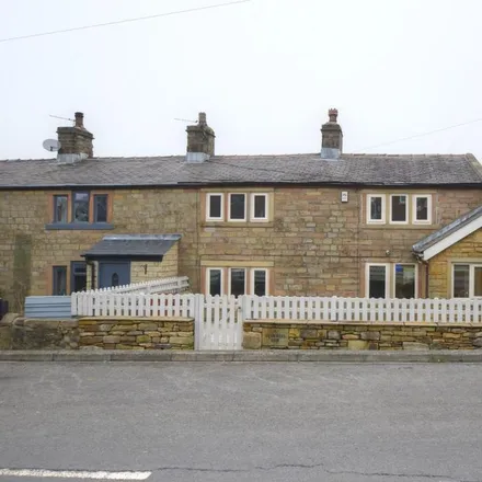 Image 1 - Castle Road, Winewall, BB8 7DX, United Kingdom - House for rent