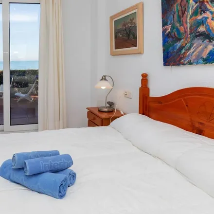 Rent this 2 bed apartment on Vinaròs in Avinguda de Saragossa, 12500 Vinaròs