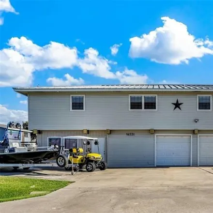 Image 3 - 16581 Henry Morgan Road, Jamaica Beach, Galveston County, TX 77554, USA - House for sale