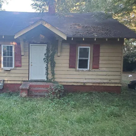 Buy this 2 bed house on 603 Avenue F in West Point, Troup County