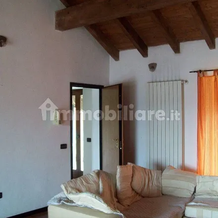 Image 2 - Via Santo Stefano, 28047 Oleggio NO, Italy - Apartment for rent