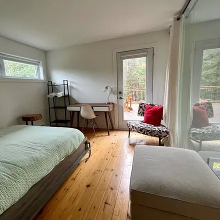 Image 1 - Eastman, QC J0E 1P0, Canada - House for rent