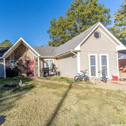 Buy this 4 bed house on 203 Alexander Street in Bay, Craighead County