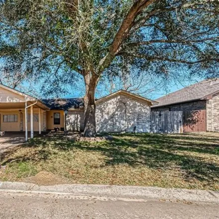Buy this 3 bed house on 742 Northbend Drive in Baytown, TX 77521