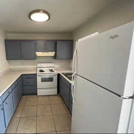 Image 2 - 5393 Prince Scotty Street, Paradise, NV 89119, USA - Condo for rent
