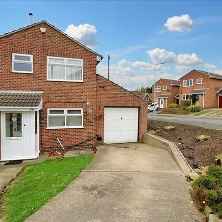 Rent this 3 bed apartment on Coppice Drive in Eastwood, NG16 3RT