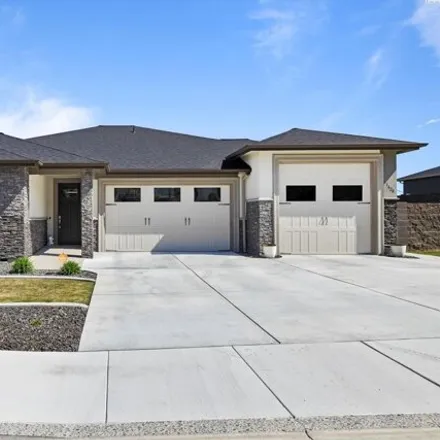 Buy this 3 bed house on 1477 Meadow Hills Drive in Richland, WA 99352