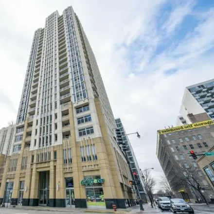 Rent this 2 bed condo on Michigan Avenue Tower II in 1400 South Michigan Avenue, Chicago