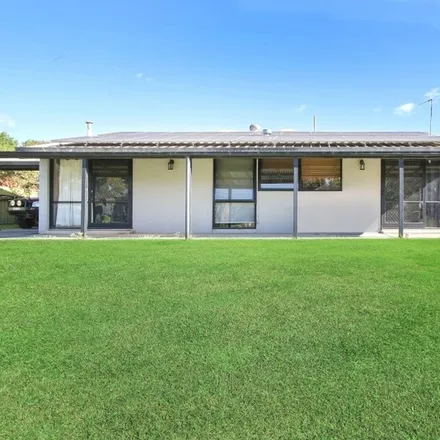 Rent this 3 bed apartment on Aberdeen Drive in West Wodonga VIC 3690, Australia