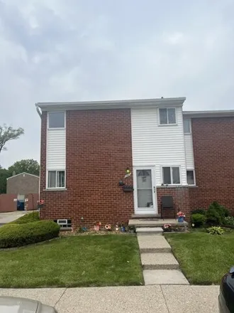 Buy this 2 bed condo on 8683 Sterling Street in Center Line, Warren