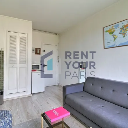 Image 1 - 84 Rue de la Pompe, 75016 Paris, France - Apartment for rent