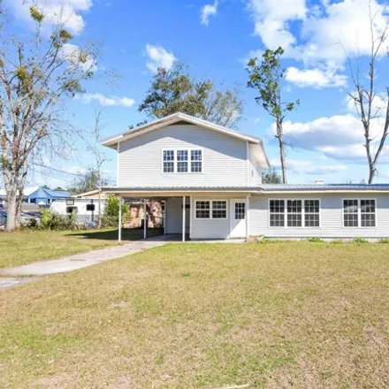 Buy this 4 bed house on 1078 East Margurite Street in Perry, FL 32347