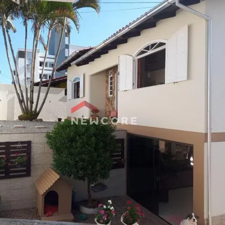 Buy this 3 bed house on Rua Adolfo Sandrini in Presidente Vargas, Içara - SC