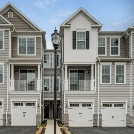 Rent this 3 bed townhouse on 74 Aspen Drive in Cedar Grove, NJ 07009