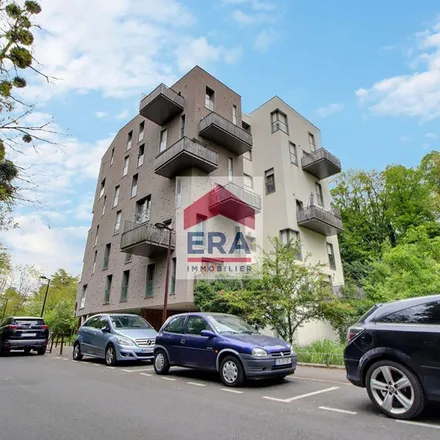 Image 5 - 27 Avenue de Bretagne, 91170 Viry-Châtillon, France - Apartment for rent