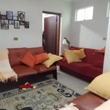 Rent this 4 bed house on Rua Guadelupe in Parque das Nações, Santo André - SP