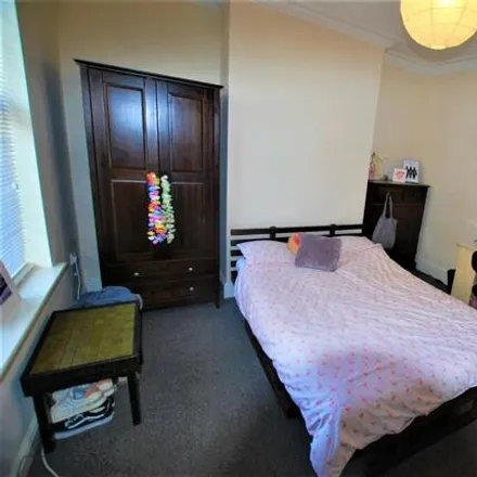 Image 6 - The Well, Neill Road, Sheffield, S11 8QH, United Kingdom - Townhouse for rent