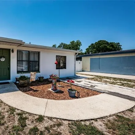 Image 2 - 8468 93rd Avenue, Pinellas County, FL 33777, USA - House for sale