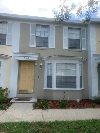 Image 2 - 13538 Embassy Park Court, Dade City, FL 33525, USA - Townhouse for sale