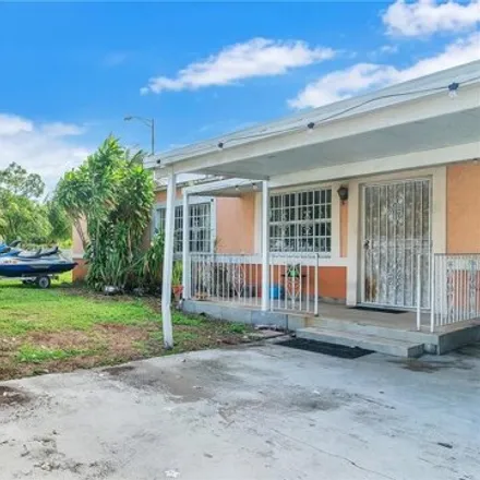Image 3 - 1700 Northwest 80th Street, Tradewinds Trailer Park, Miami-Dade County, FL 33147, USA - House for sale