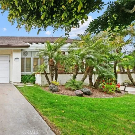 Image 3 - 243 Calle Empalme, San Clemente, CA 92672, USA - House for sale